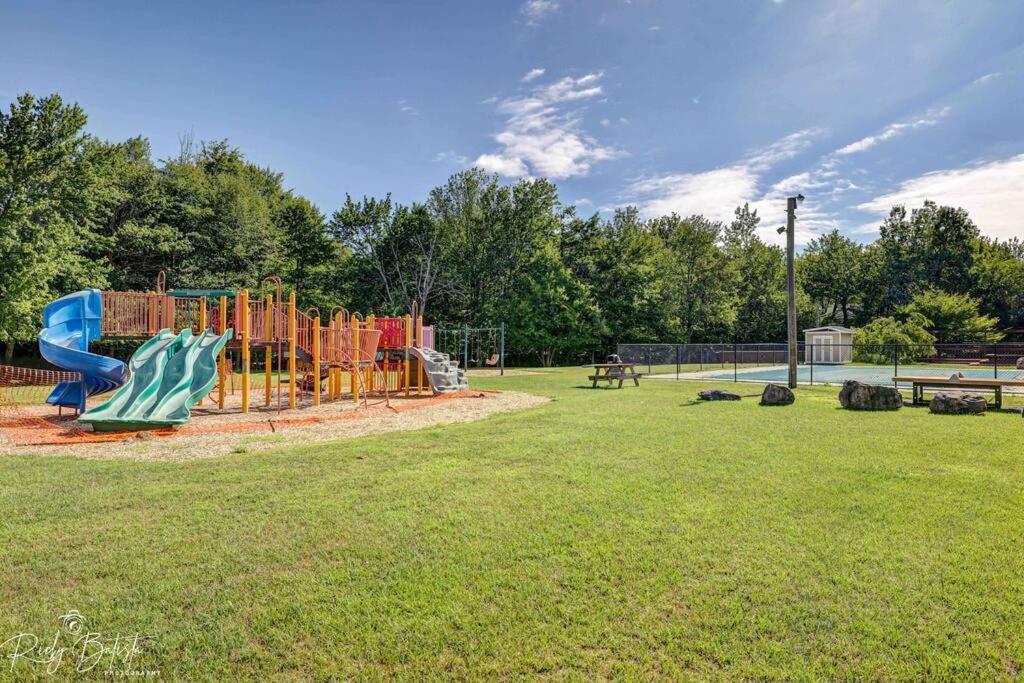 Cozy, Spacious House *New*Inthecommunity+Fire Pit Tobyhanna Ngoại thất bức ảnh