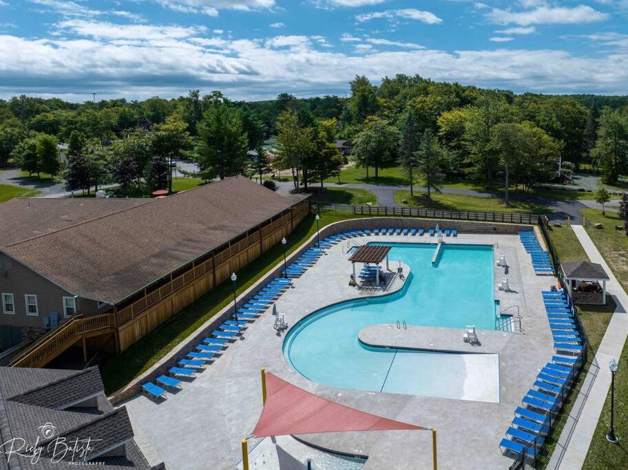 Cozy, Spacious House *New*Inthecommunity+Fire Pit Tobyhanna Ngoại thất bức ảnh